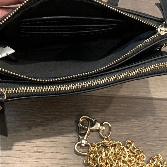 Olivia Miller Crossbody - Picture 7 of 8